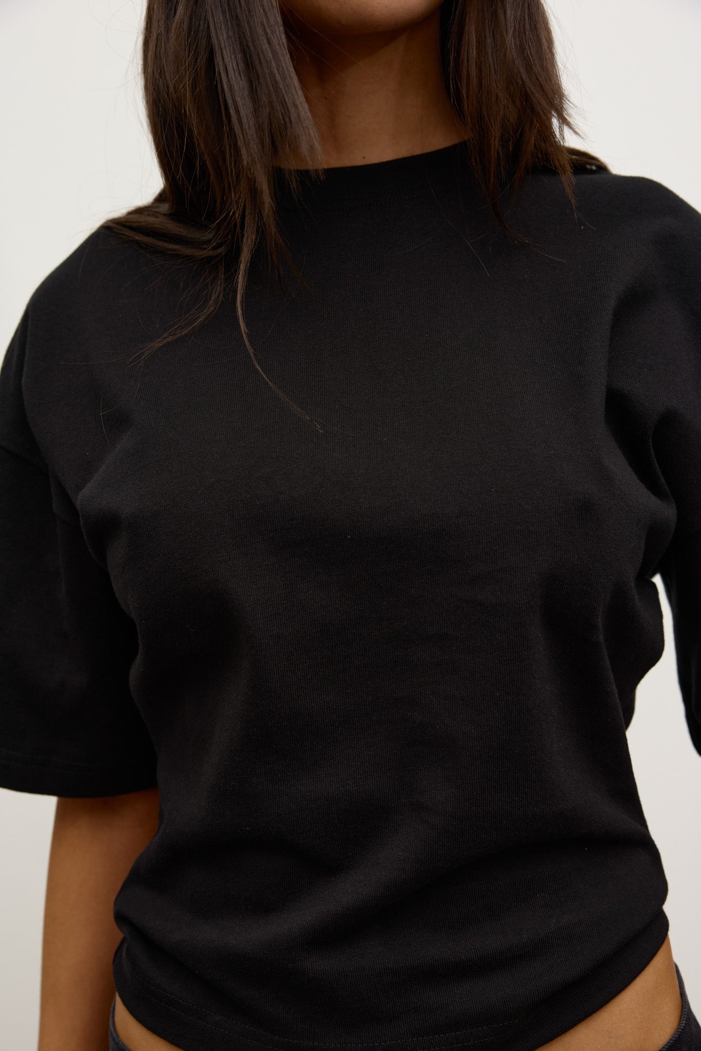 Lex T-Shirt in Black – Top