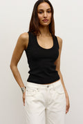 Devon Tank in Black – Top