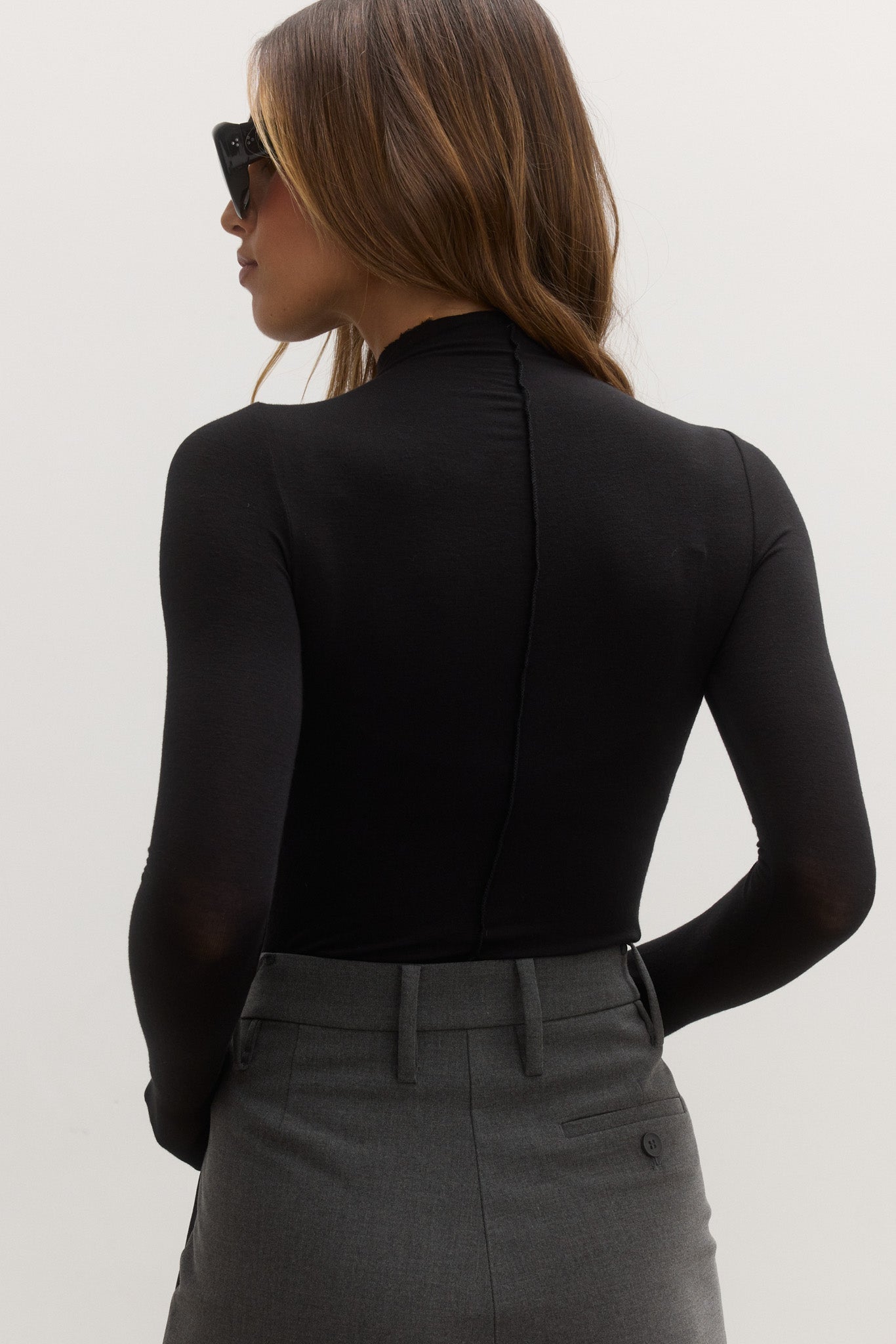 Anisa Turtle Neck in Shadow – Top