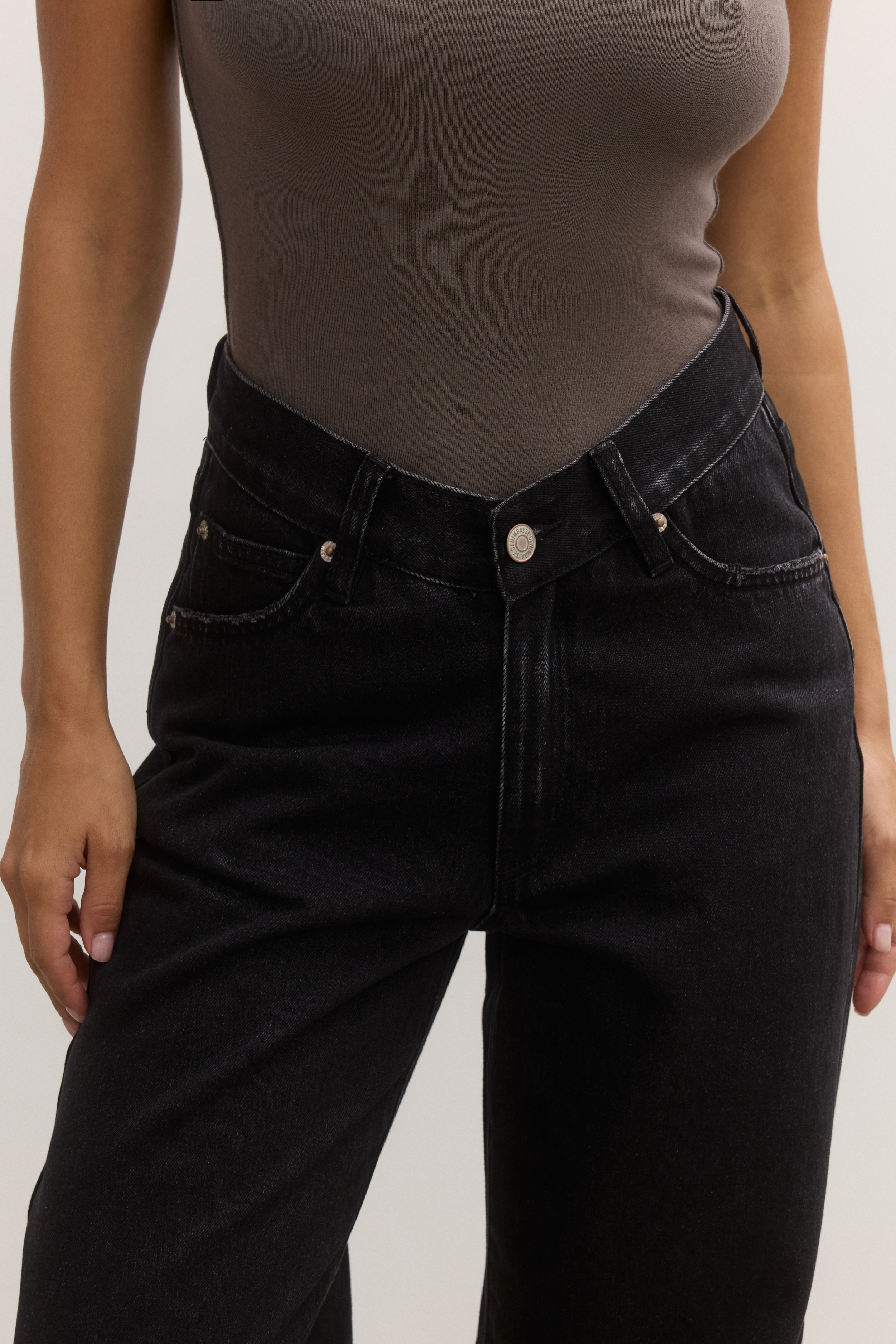 Vera Jean in Backstage Black – Pant