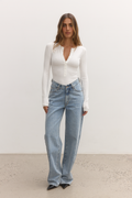 Lara Bodysuit in White – Bodysuit