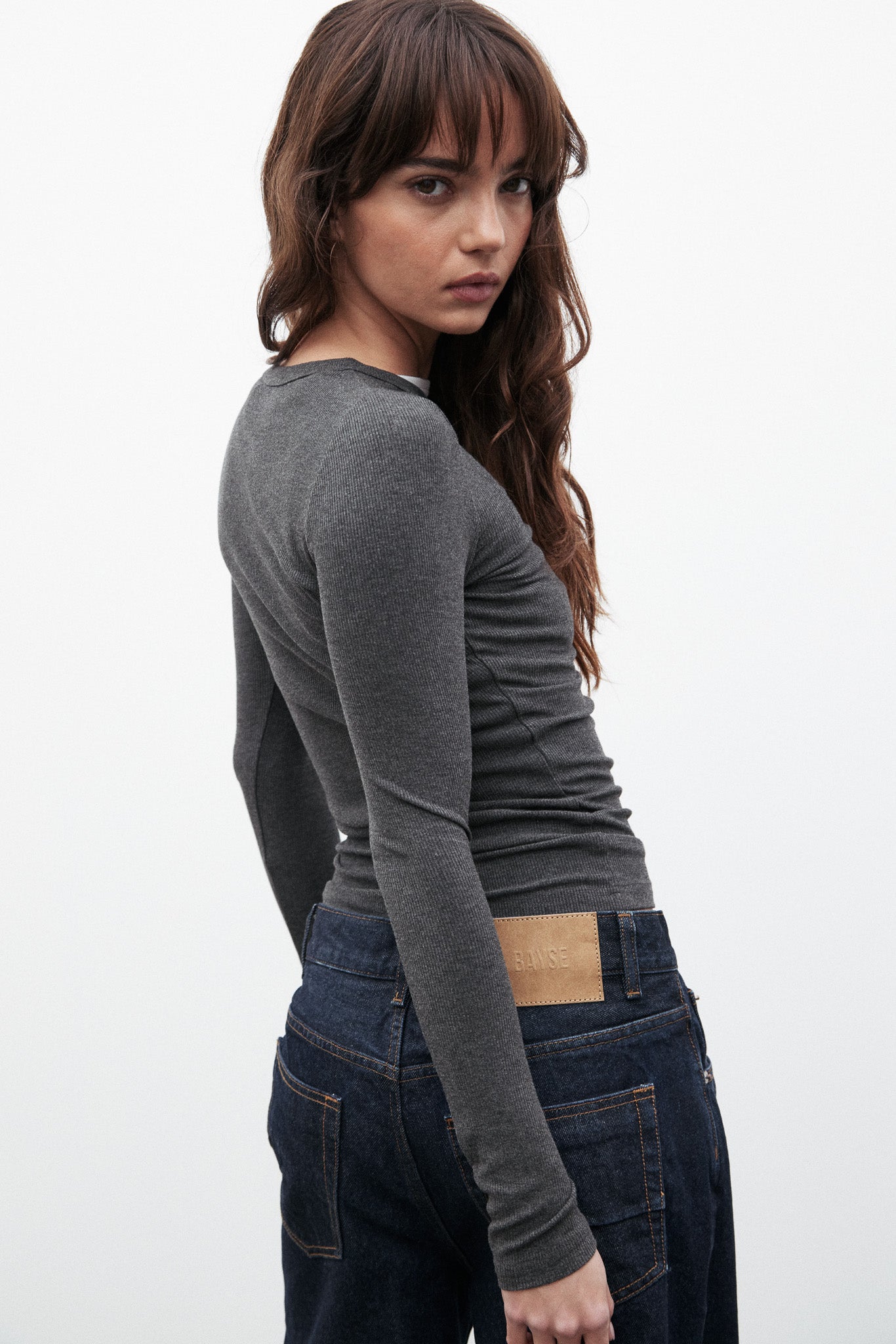 Nyla Top in Dark Heather Grey – Top