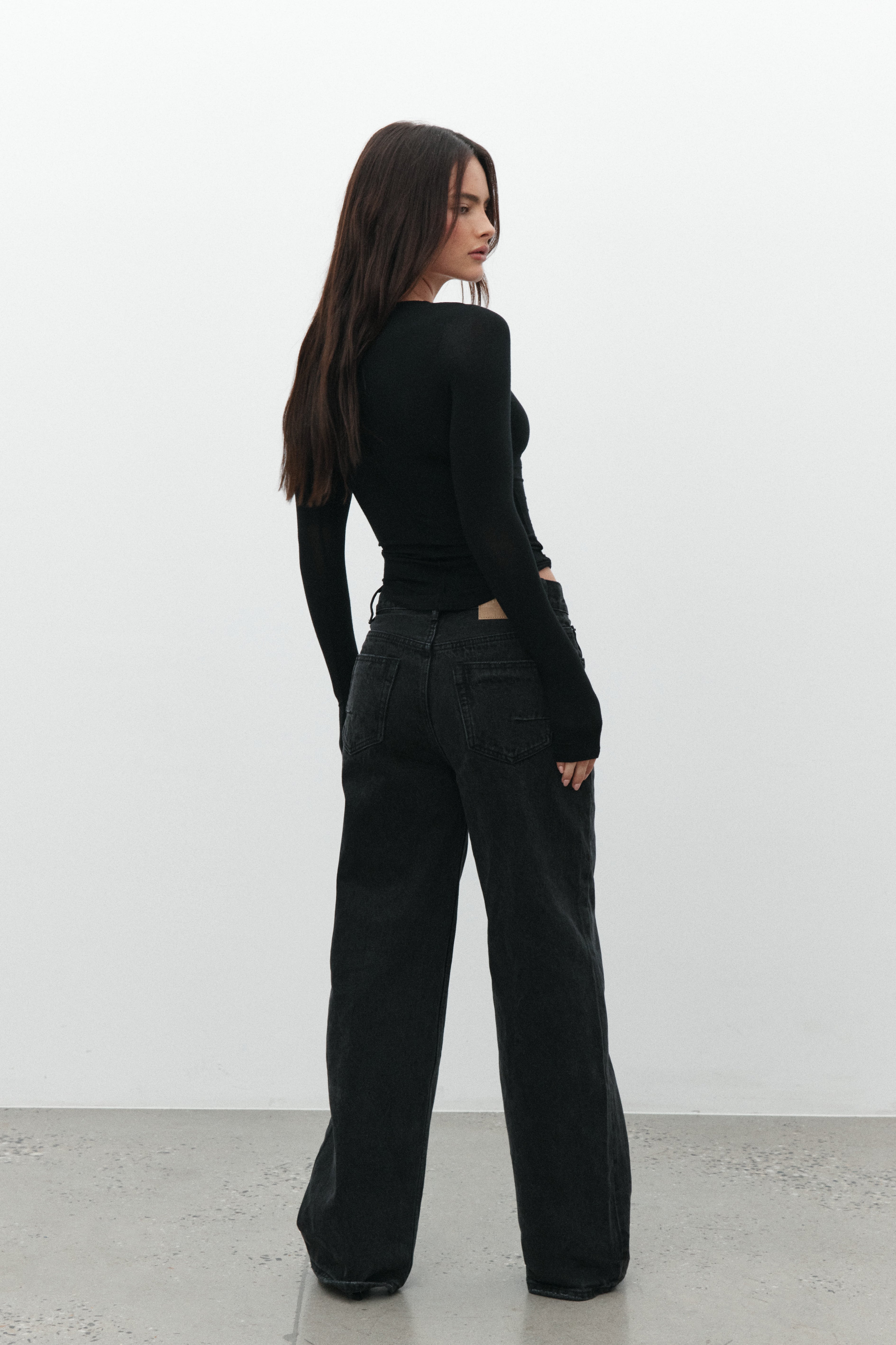 Anisa Top in Shadow – Top